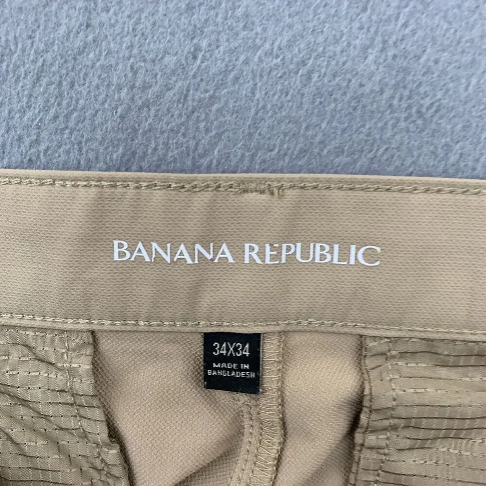 Banana Republic Pants Mens Size 34x33 Khaki Golf Polyester 5 Pocket Wickening